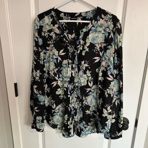 Torrid floral blouse